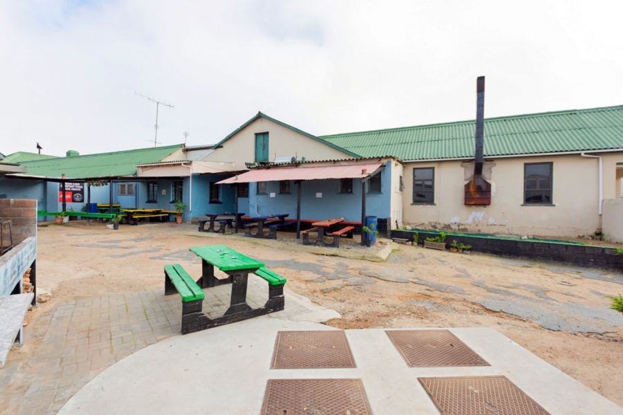 Commercial Property for Sale in Laaiplek Western Cape